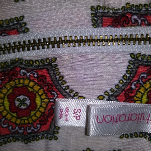 Girls dress - Picture 2 of 3